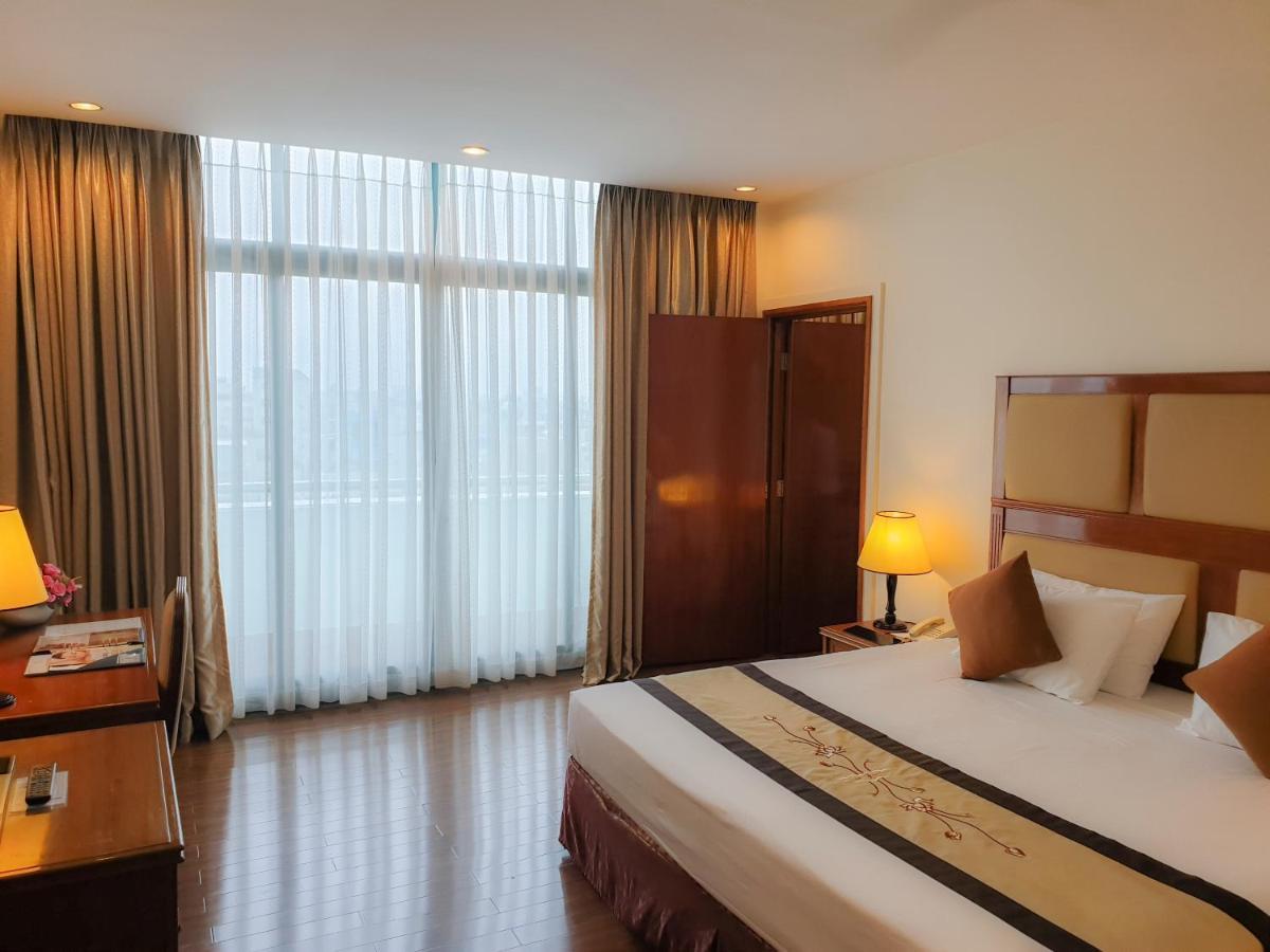 Ramana Saigon Hotel Bandar Ho Chi Minh Luaran gambar