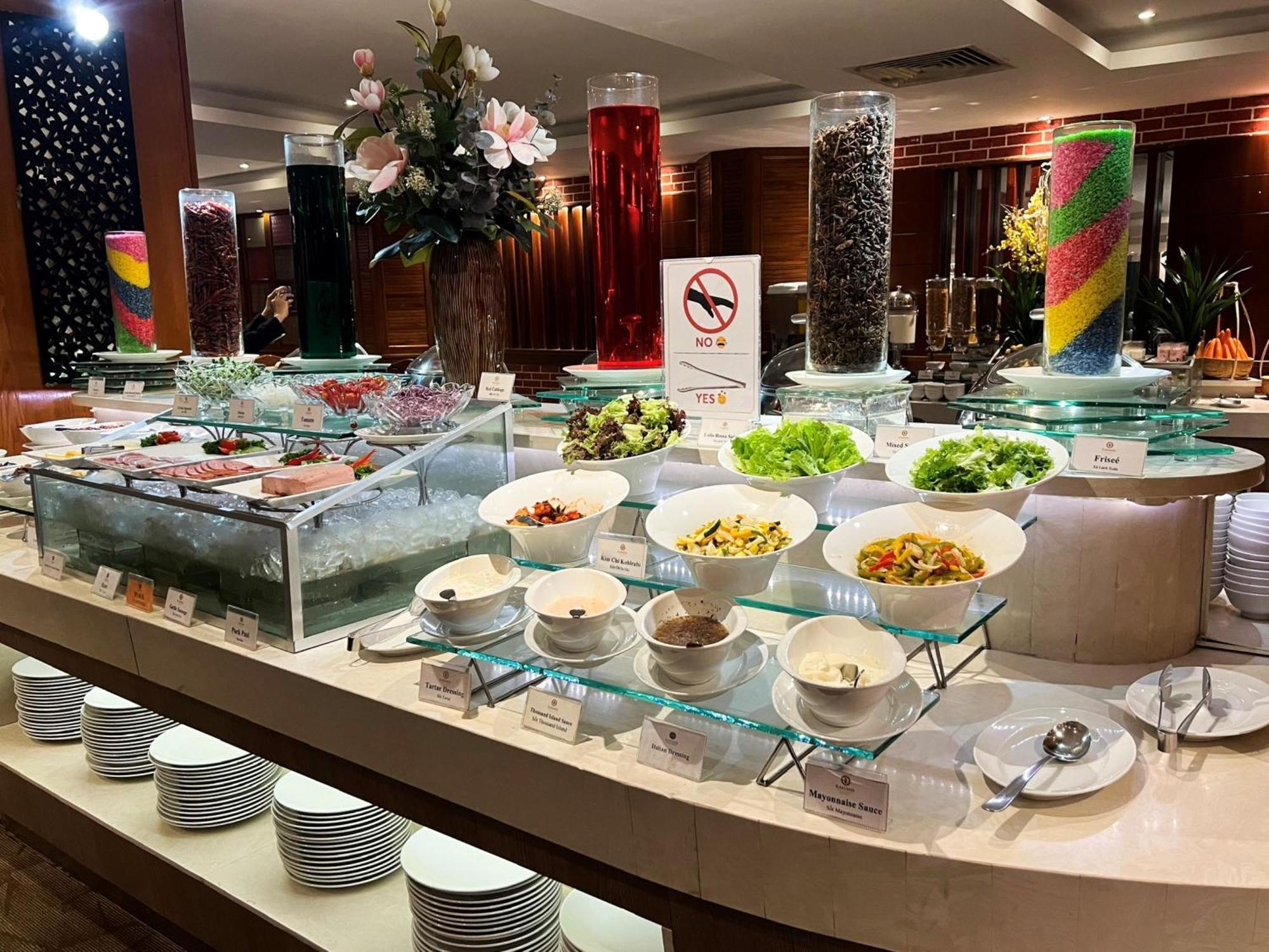 Ramana Saigon Hotel Bandar Ho Chi Minh Luaran gambar