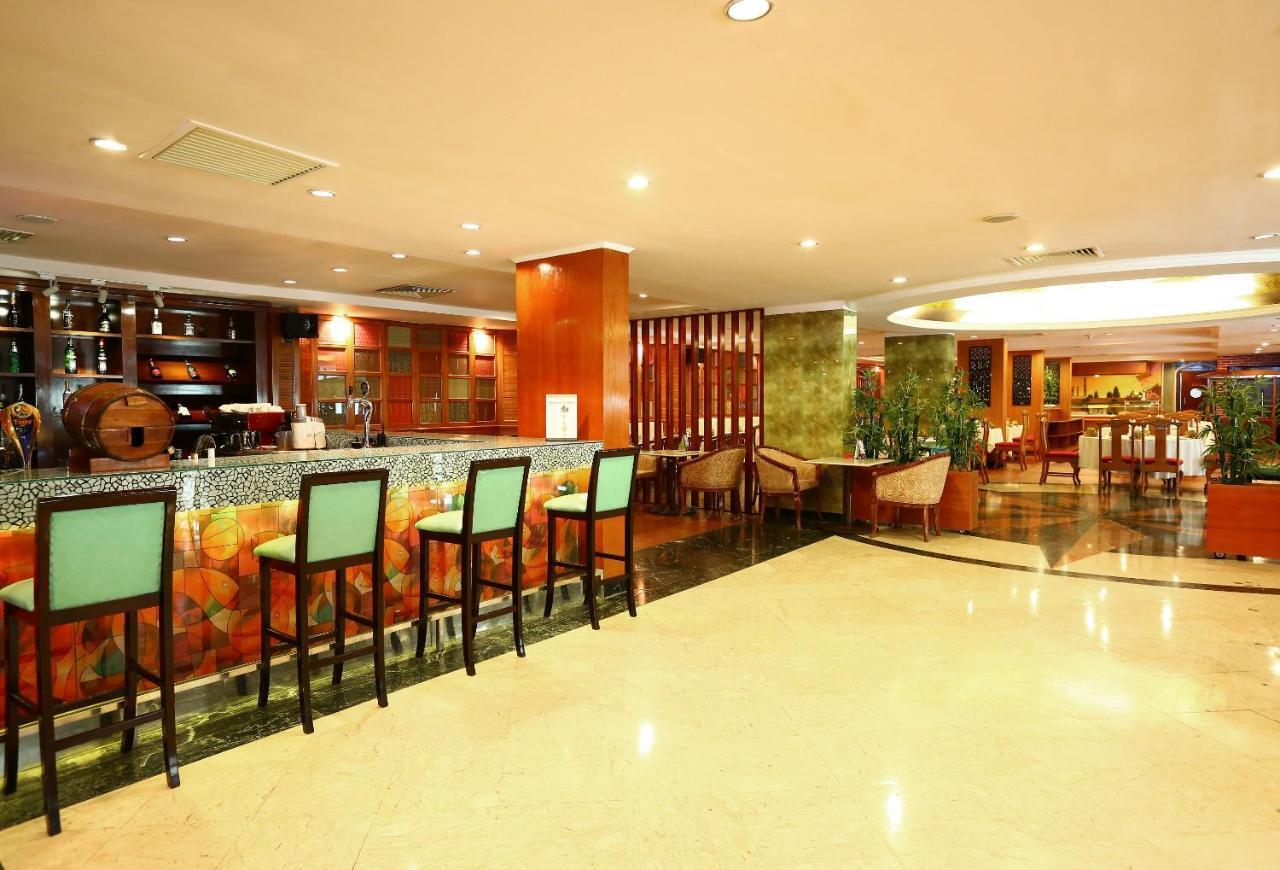 Ramana Saigon Hotel Bandar Ho Chi Minh Luaran gambar